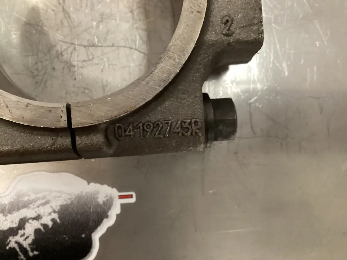 DEUTZ 04192743R GEBRAUCHTE PLEUELSTANGE – Bild 2