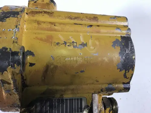 BOMBA DE COMBUSTIBLE CATERPILLAR 1807341 USADA - Imagen miniatura 3