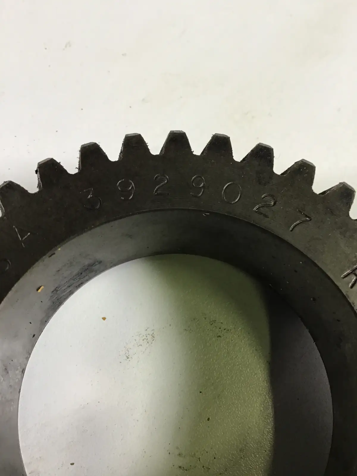 CUMMINS CRANKSHAFT GEAR 3929027 USED - Picture 2