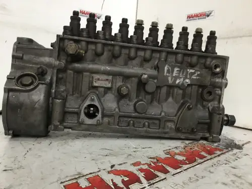 POMPE À CARBURANT BOSCH 0401849728 OCCASION - Miniature 2
