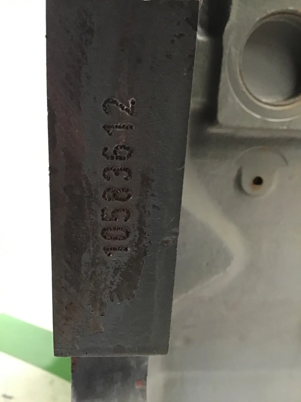 DEUTZ MOTORBLOCK 04294188 GEBRAUCHT – Bild 3
