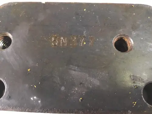 CATERPILLAR FUEL FILTER PLATE 5N0377 USED - Thumb image 2