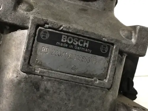 BOSCH FUEL PUMP 0400646208 USED - Thumb image 2