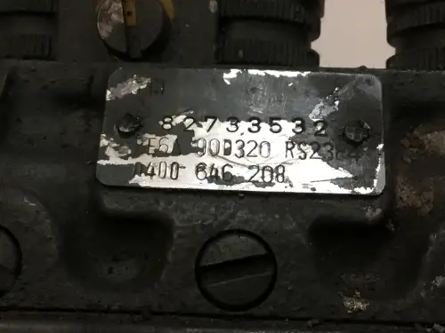 BOSCH FUEL PUMP 0400646208 USED - Thumb image 4