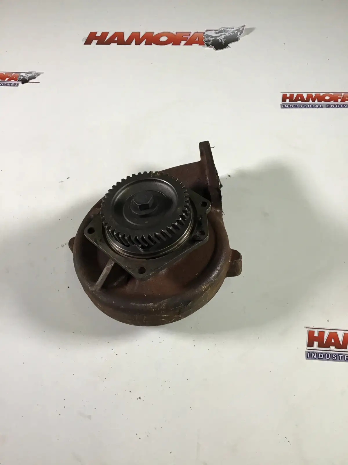 CATERPILLAR WATER PUMP HOUSING 1371342 USED - Picture 2