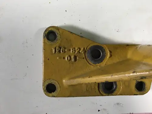 CATERPILLAR ALTERNATOR BRACKET 1268240 USED - Thumb image 2