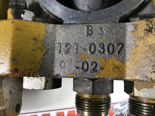 CATERPILLAR BOÎTIER DE FILTRE À HUILE 1210307 D'OCCASION - Miniature 2
