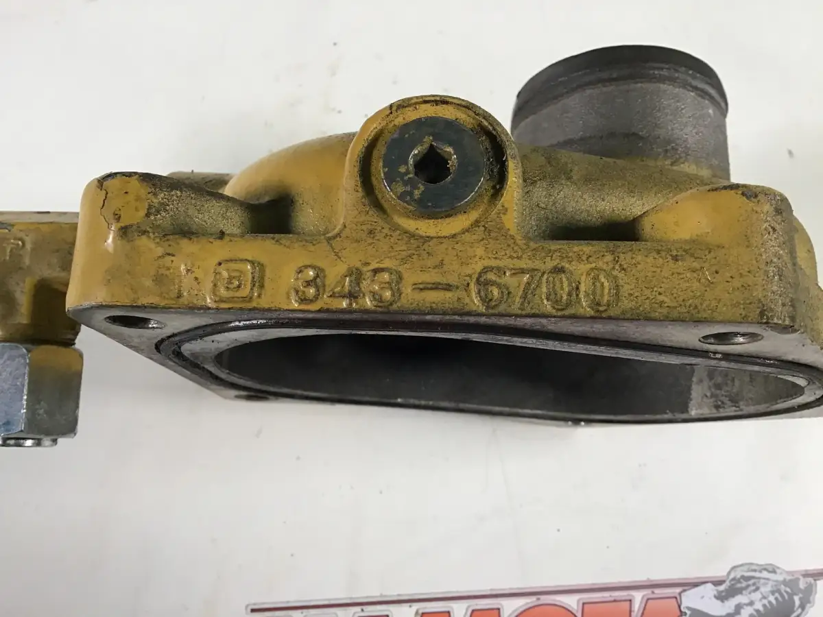 CATERPILLAR ÖLKÜHLERDECKEL 3436700 GEBRAUCHT – Bild 2