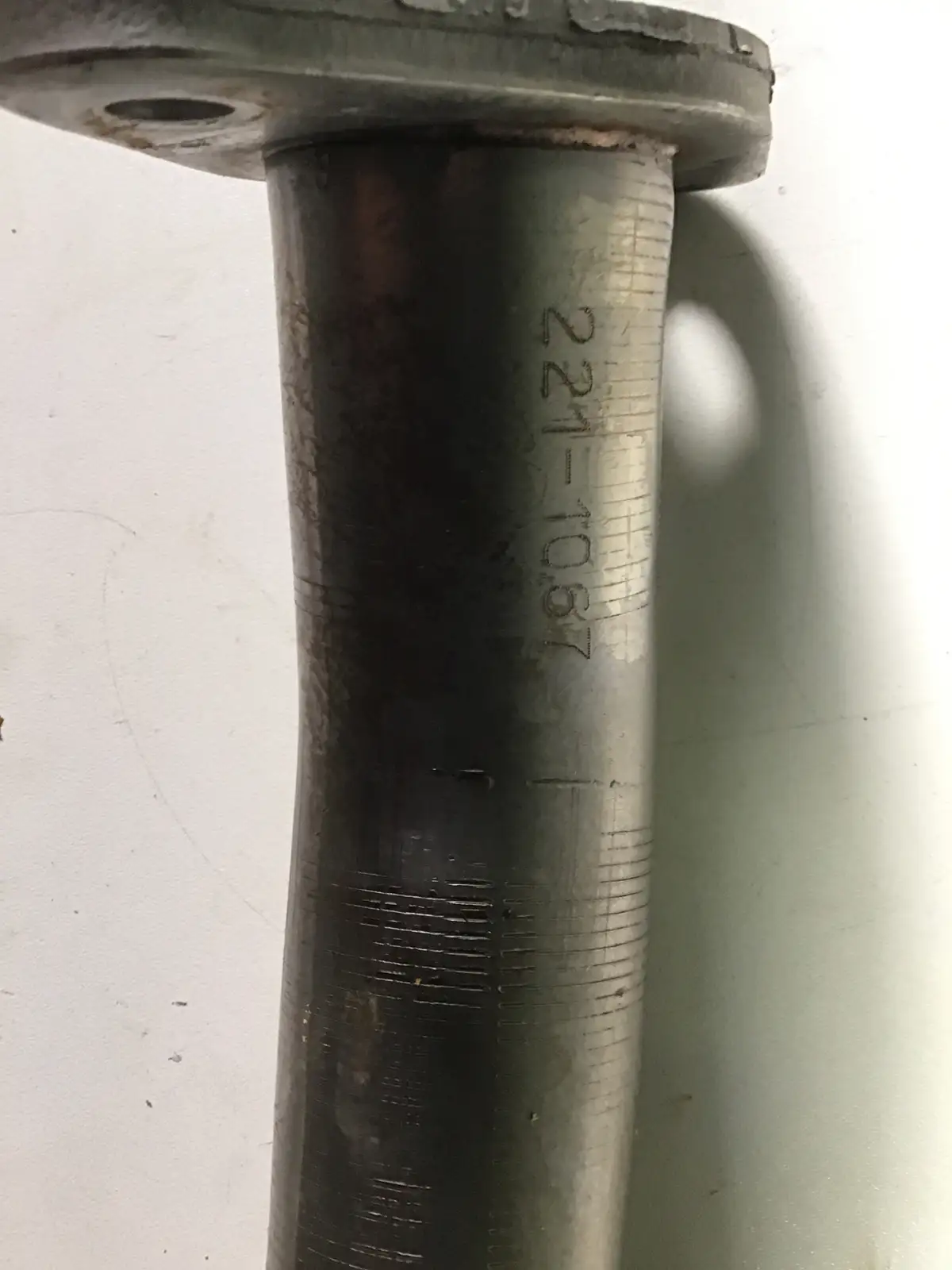 CATERPILLAR TUBE D'ASPIRATION 2211067 D'OCCASION - Image 2