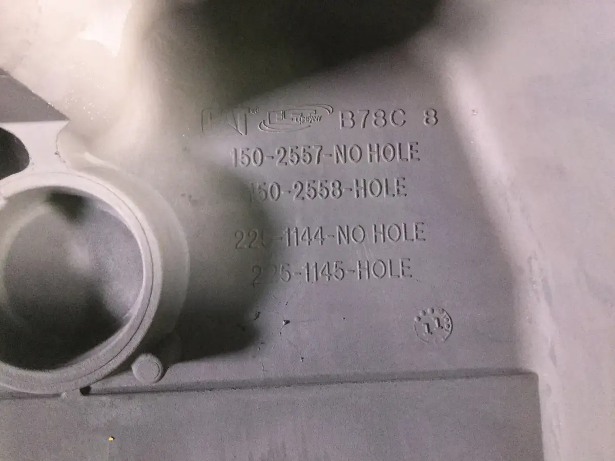 CATERPILLAR ROCKER COVER 1502557 USED - Picture 2