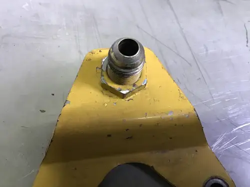 CATERPILLAR COVER PLATE 2384185 USED - Thumb image 2