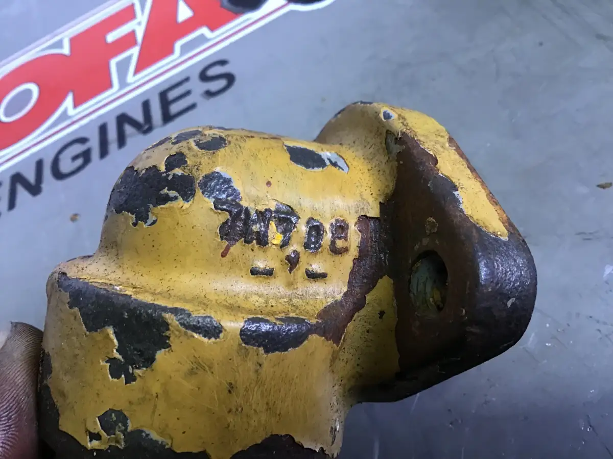 CATERPILLAR WATER ELBOW 7N7081 USED - Picture 2