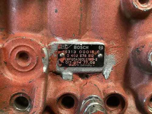 BOSCH FUEL PUMP 0402678812 USED - Thumb image 4