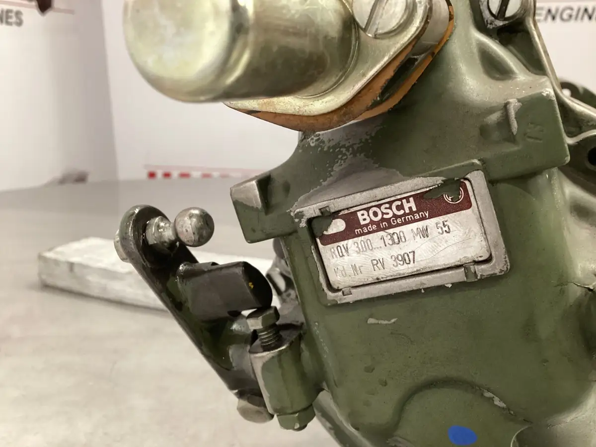 USED BOSCH FUEL PUMP 0403446149 - Picture 3
