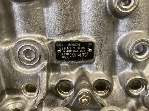 POMPE À CARBURANT BOSCH 0402648927 D'OCCASION - Miniature 4