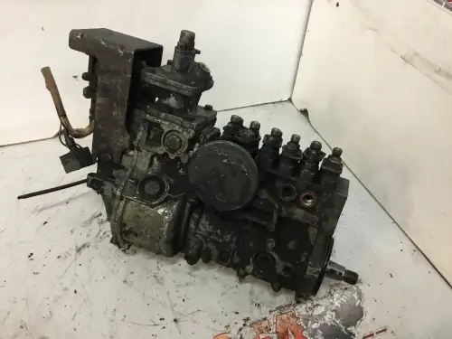 BOSCH FUEL PUMP 0403446152 USED - Thumb image 2
