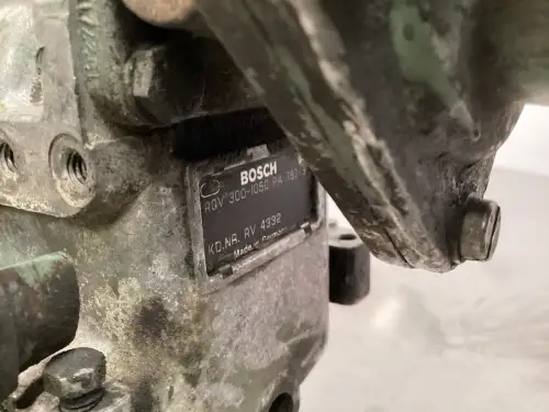 USED BOSCH FUEL PUMP 0402648825 - Thumb image 3