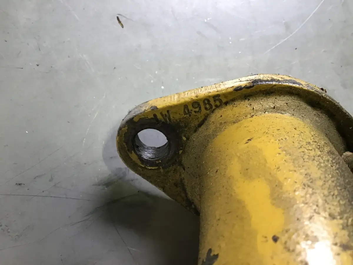 CATERPILLAR OIL FILLER TUBE 1W4985 USED - Picture 2