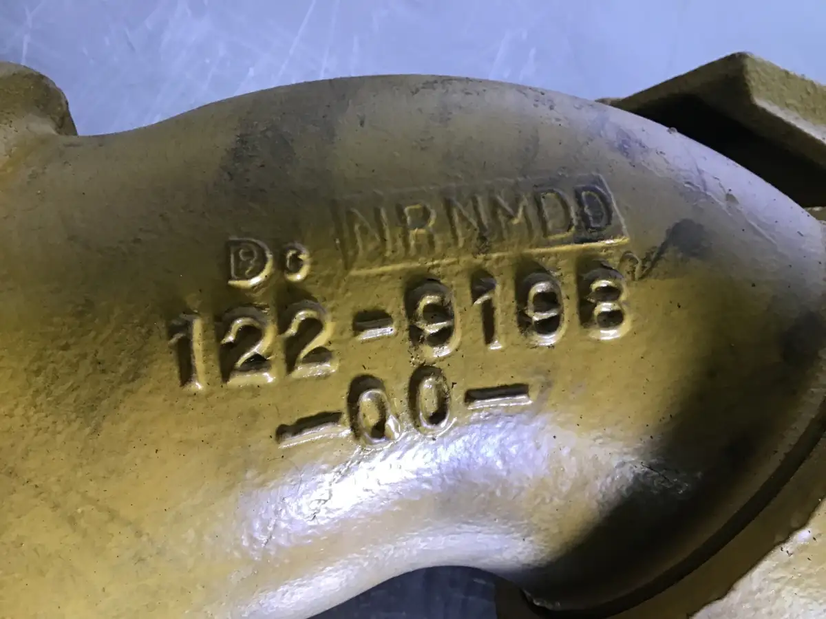 CATERPILLAR WATER ELBOW 1229198 USED - Picture 2