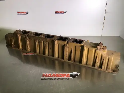 COUVERCLE D'INTERCOOLER CATERPILLAR 1W1260 D'OCCASION - Miniature 1