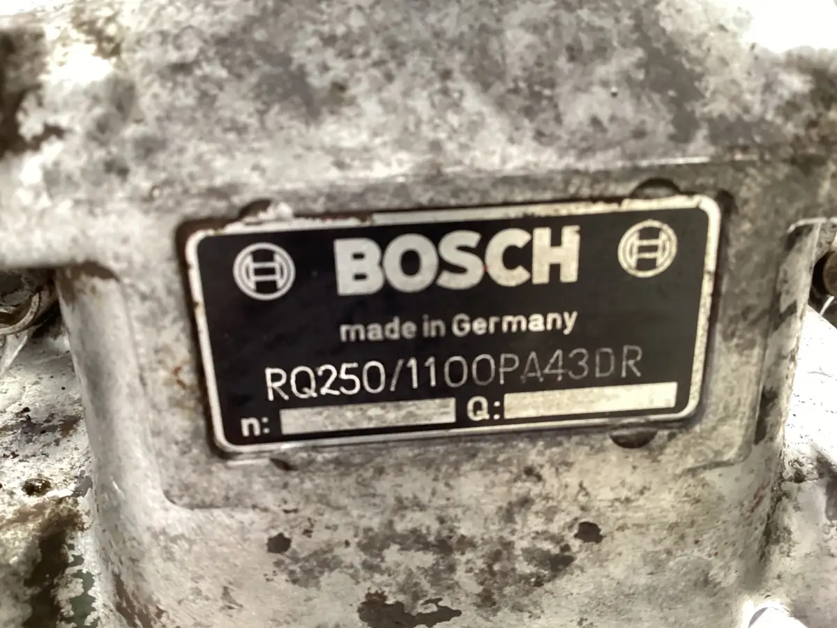 BOSCH 0 401 04? 090 UTILISÉ - Image 2