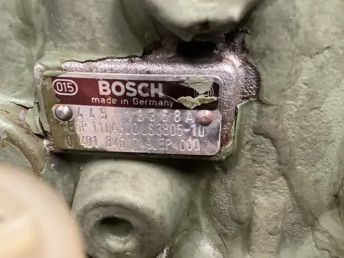 USED BOSCH FUEL PUMP 0401846749 - Thumb image 4