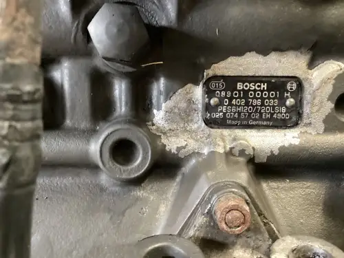 POMPE À CARBURANT BOSCH 0402796033 D'OCCASION - Miniature 3