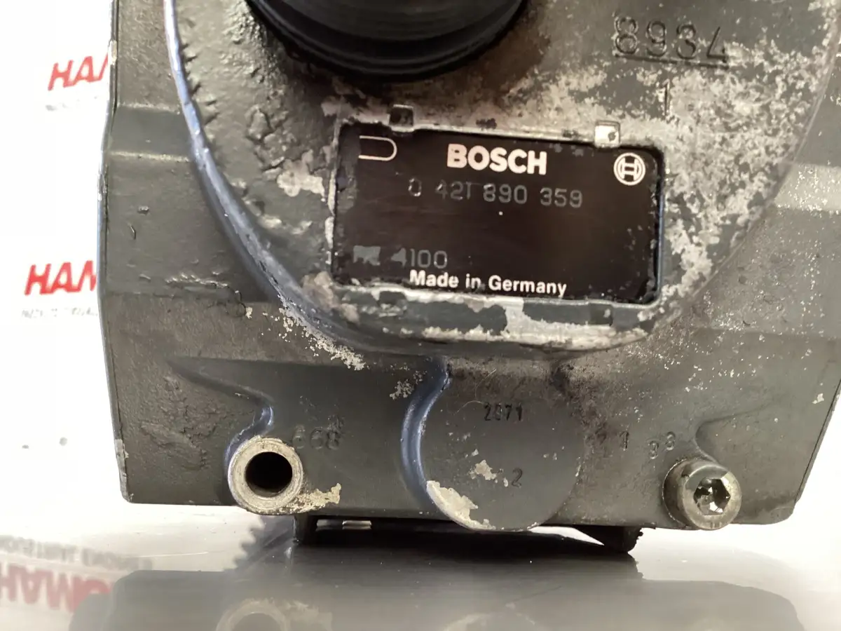 BOSCH FUEL PUMP 0402696033 USED - Picture 2