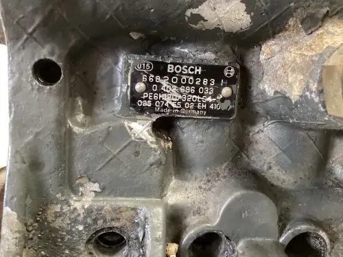 Топливный насос BOSCH 0402696033 Б/У - Миниатюра 3