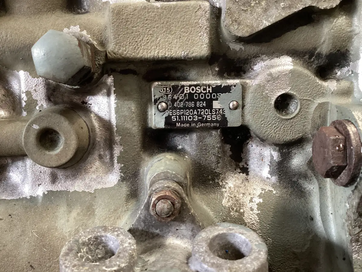 BOSCH FUEL PUMP 0402796824 USED - Picture 4