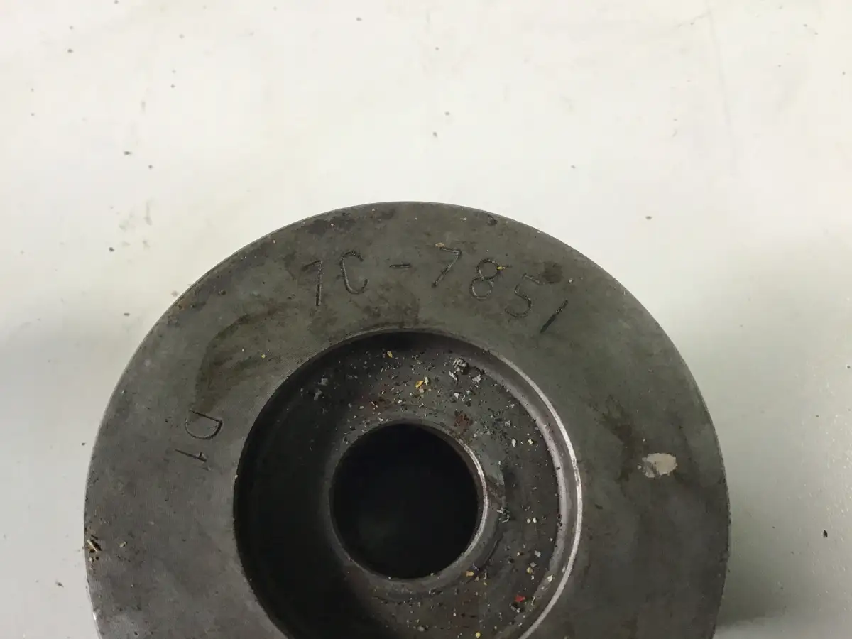 CATERPILLAR GEAR SHAFT 7C7851 USED - Picture 2