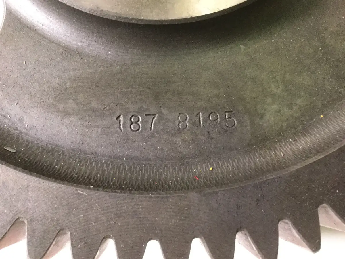 CATERPILLAR CAT C7.1 C9.3 64 TEETH DRIVE GEAR 1878195 USED - Picture 2