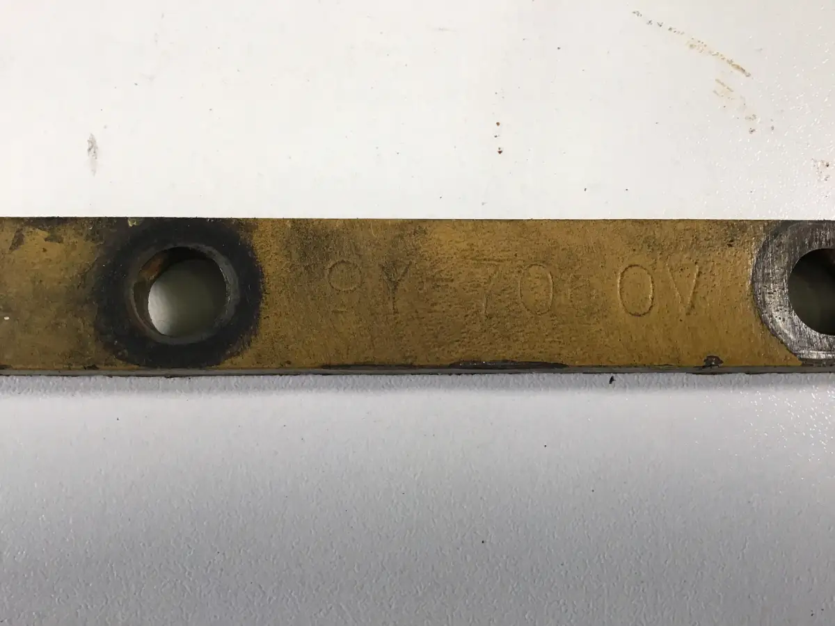 CATERPILLAR LOCKING PLATE 9Y7060 USED - Picture 2