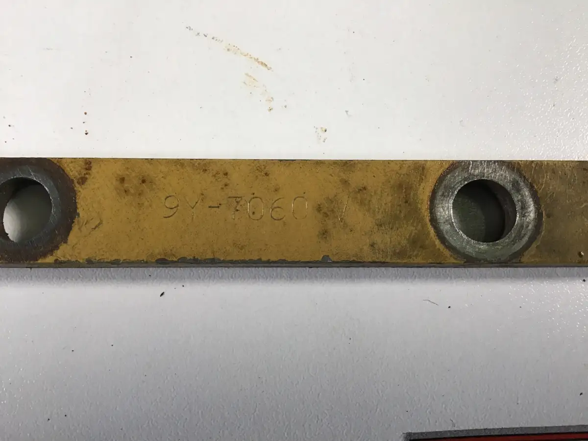CATERPILLAR VERRIEGELUNGSPLATTE 9Y7060 GEBRAUCHT – Bild 2