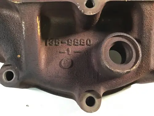 КРЫШКА CATERPILLAR 1359880 Б/У - Миниатюра 2