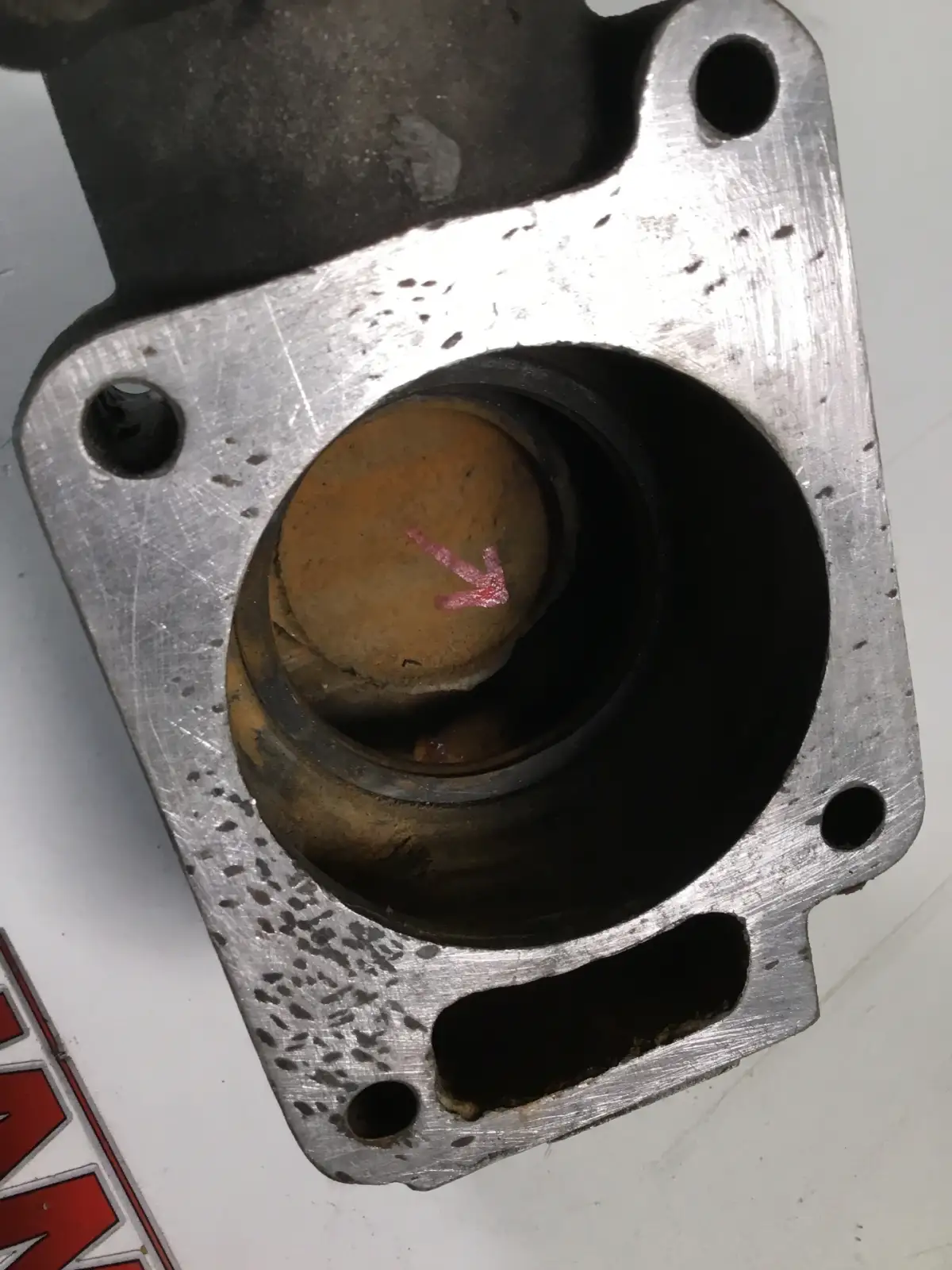 CATERPILLAR THERMOSTAT COVER 1182801 USED - Picture 2