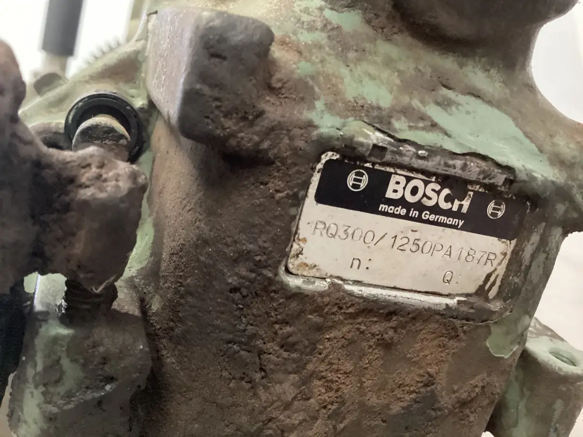 BOMBE À COMBUSTIBLE BOSCH 0401848038 D'OCCASION - Image 2
