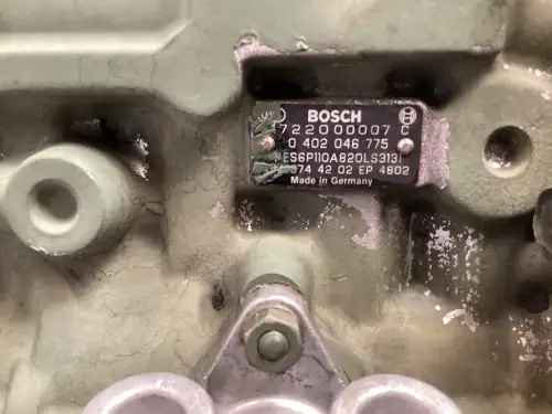 BOSCH FUEL PUMP 0402046775 USED - Thumb image 3