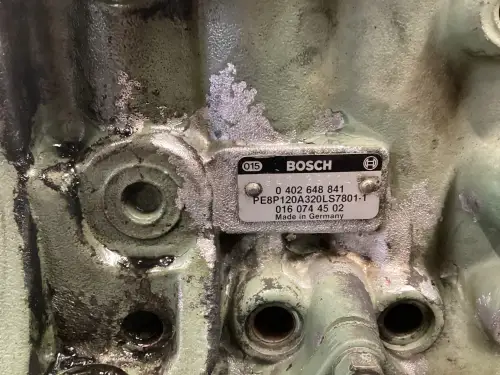 POMPE À CARBURANT BOSCH 0402648841 D'OCCASION - Miniature 3