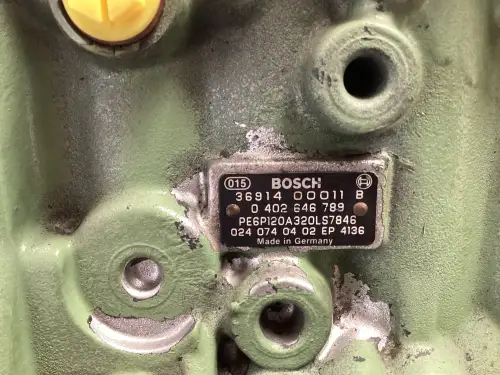 BOSCH FUEL PUMP 0402646789 USED - Thumb image 3