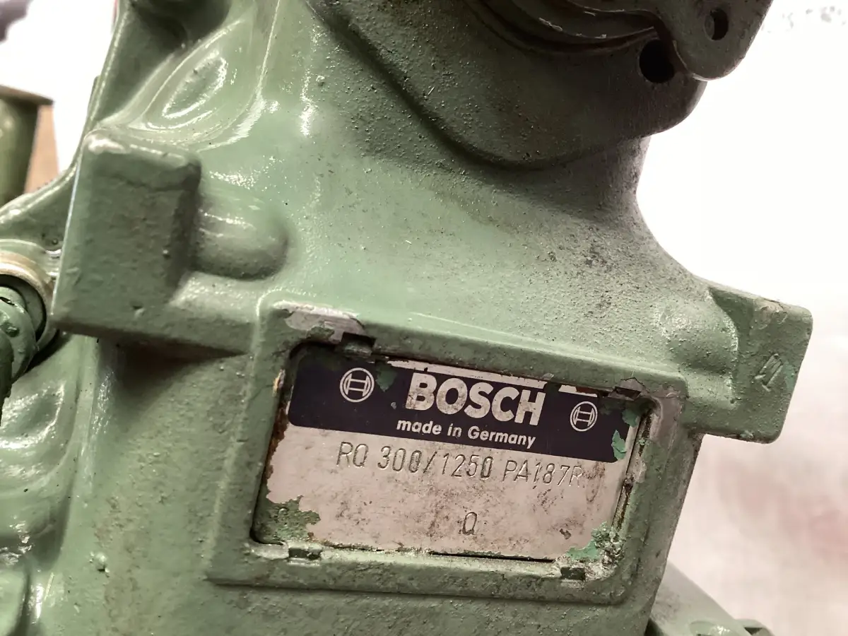 BOMBA DE COMBUSTIBLE BOSCH 0401848038 USADA - Imagen 2