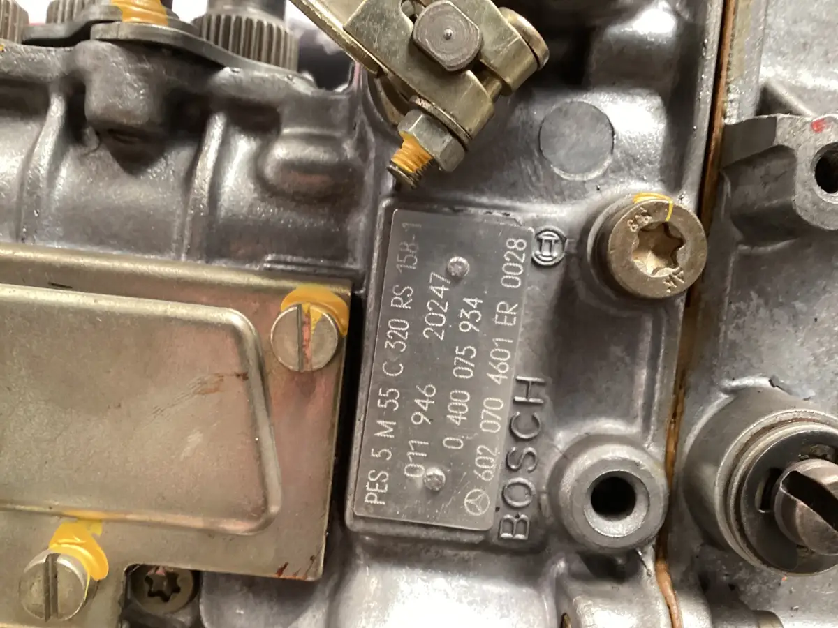 BOSCH FUEL PUMP 0400075934 USED - Picture 3