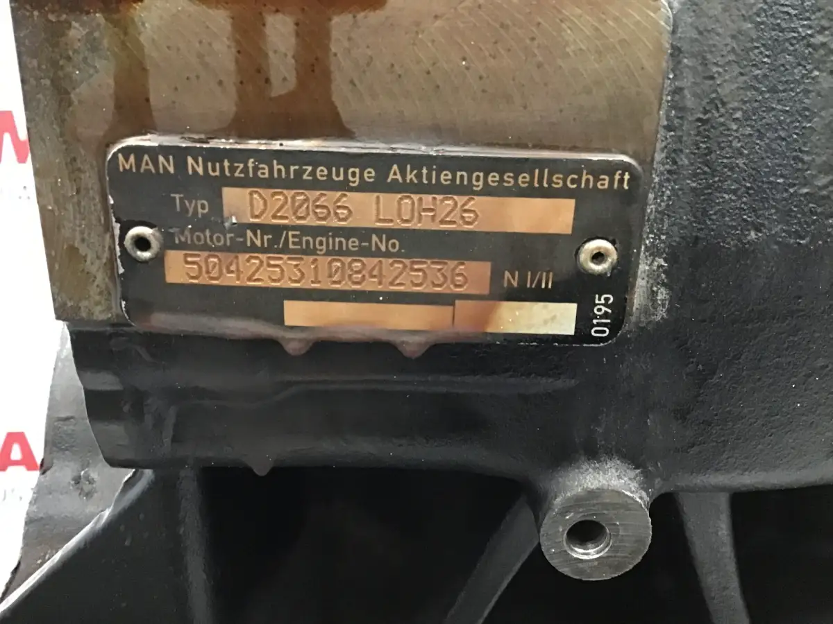 MAN MOTORBLOCK 51011006371 GEBRAUCHT – Bild 2