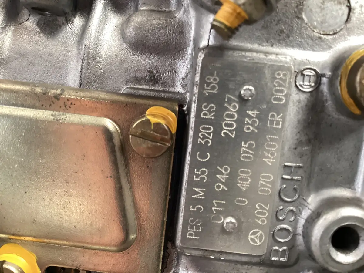 BOSCH FUEL PUMP 0400075934 USED - Picture 3