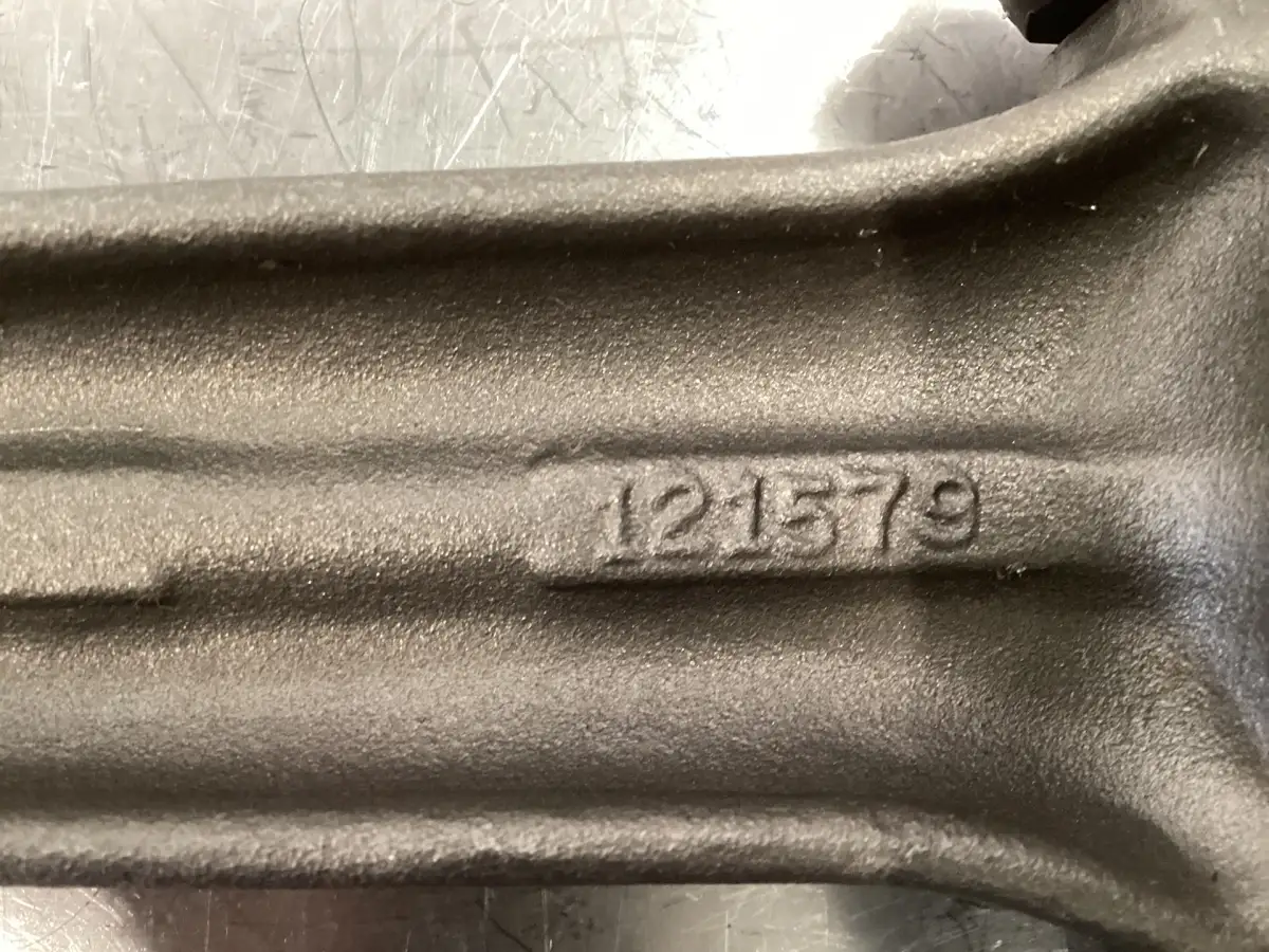 CUMMINS 121579 USED CONROD BIG END - Picture 2