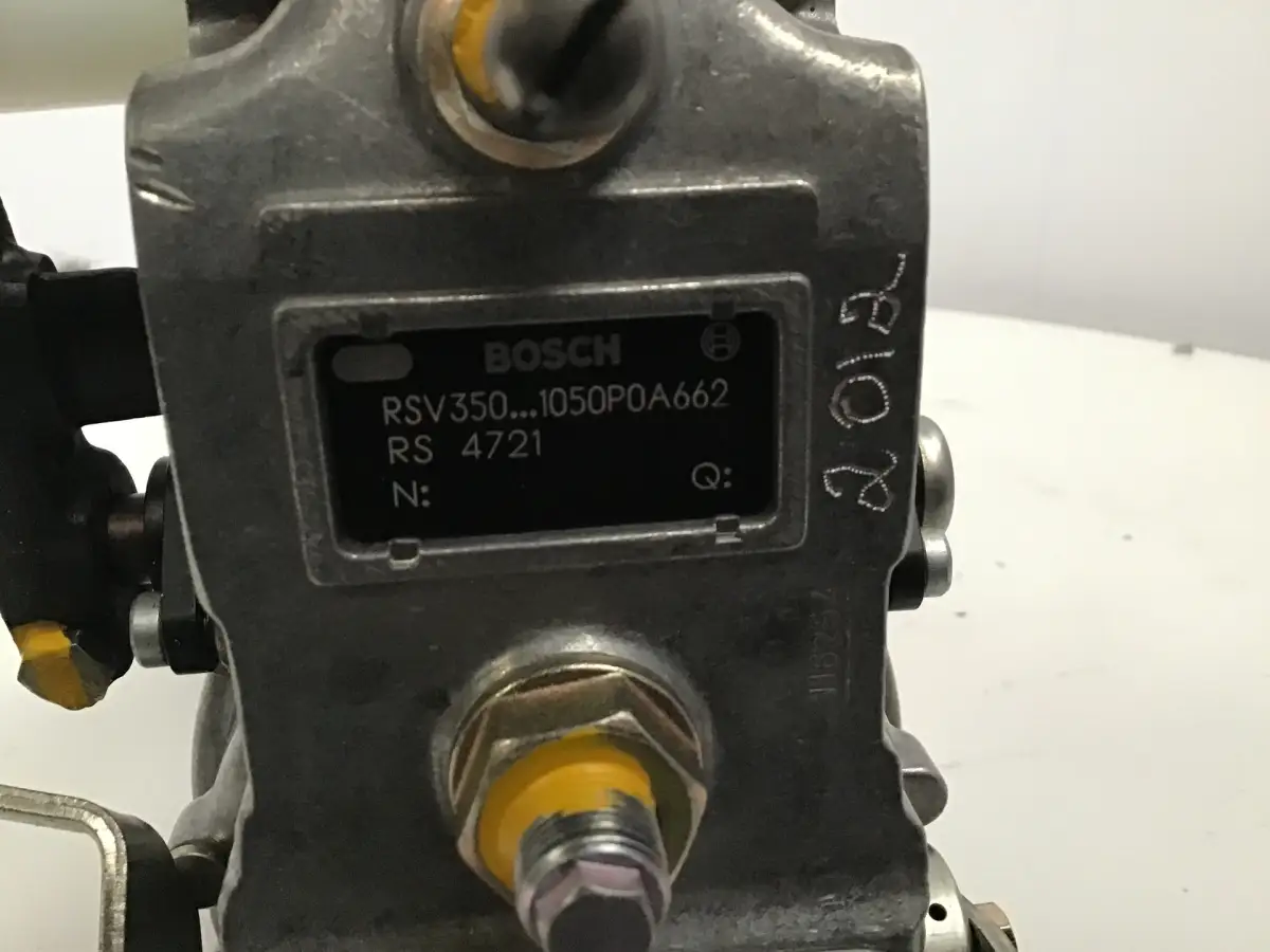 BOSCH FUEL PUMP 0402670812 USED - Picture 3