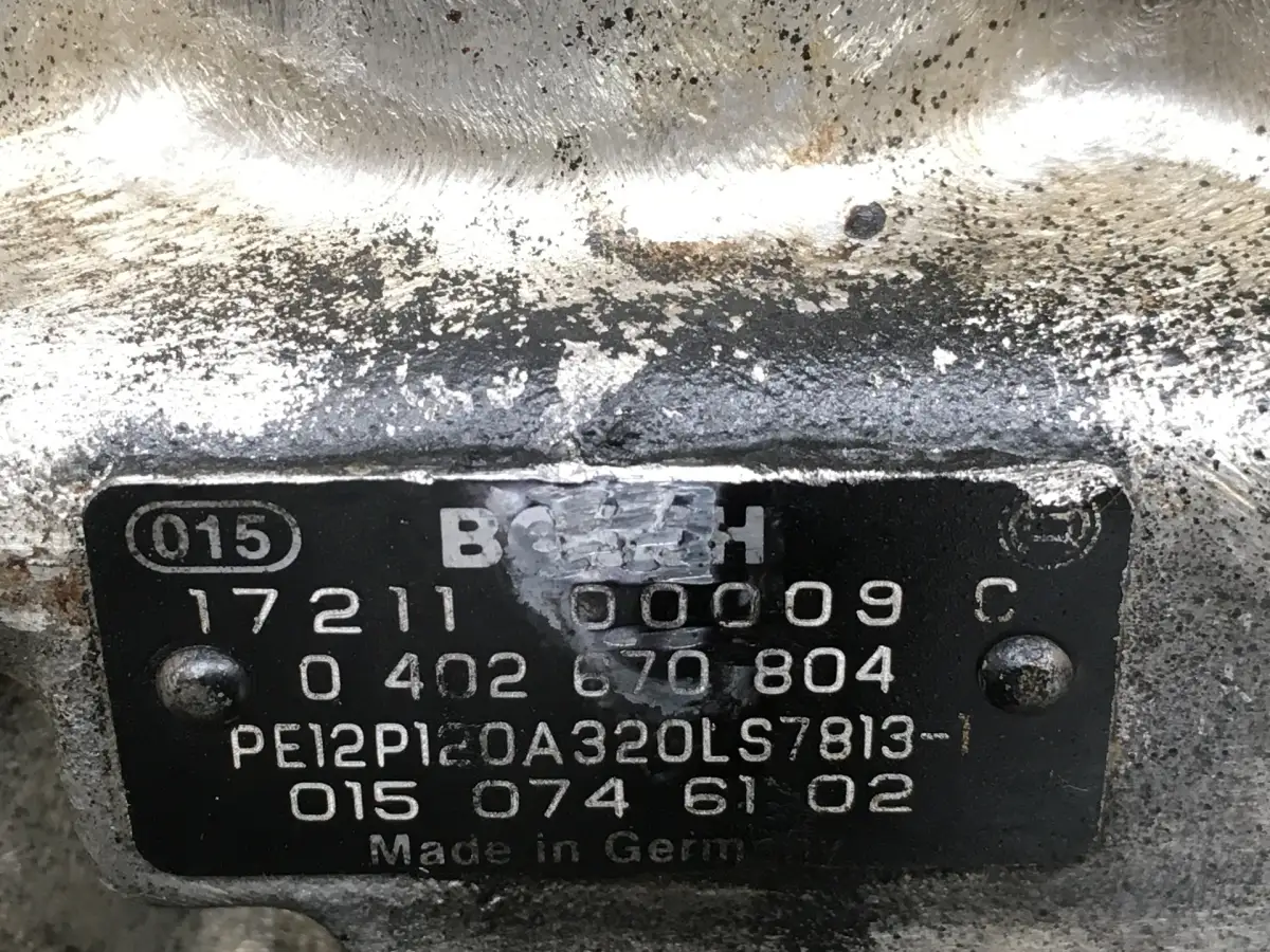 BOMBA DE COMBUSTIBLE BOSCH 0402670804 USADA - Imagen 4