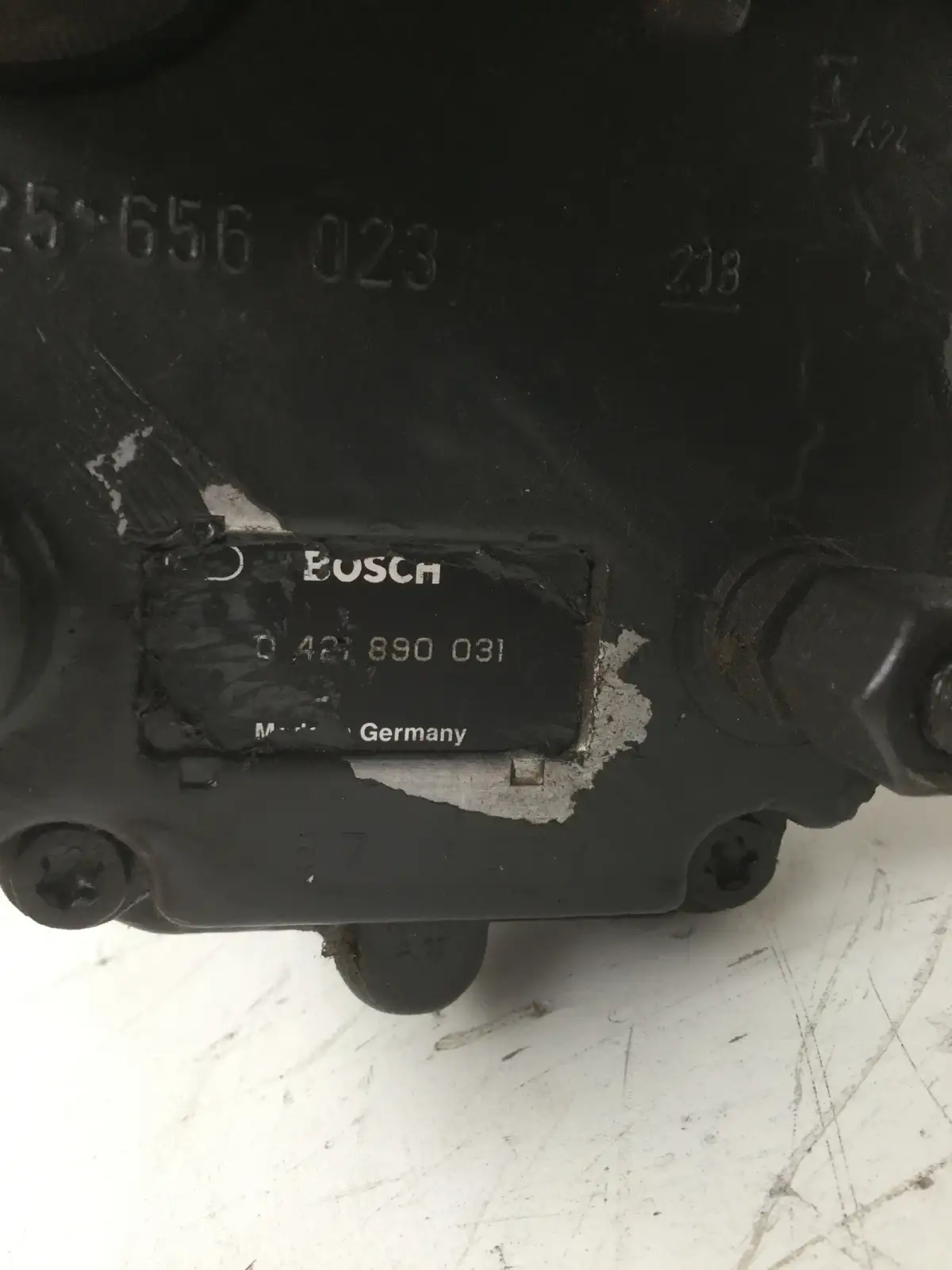 BOSCH FUEL PUMP 0402690810 USED - Picture 2