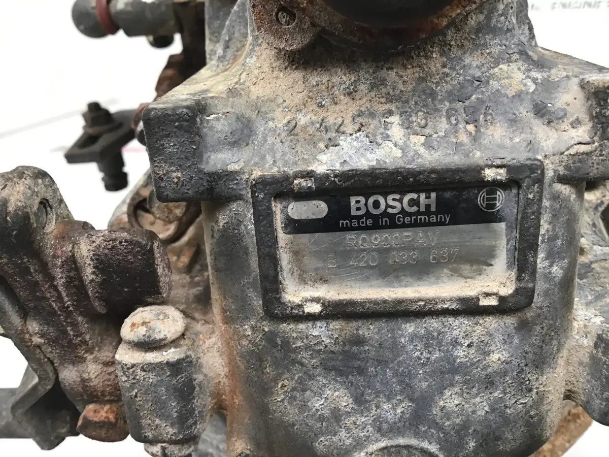 POMPE À CARBURANT BOSCH 0402646739 D'OCCASION - Image 3