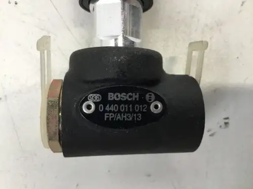 BOSCH HANDPOMP 0440011012 GEBRUIKT - Miniatuur afbeelding 3